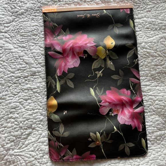 New gems and jewels pouch - Picture 10 of 10